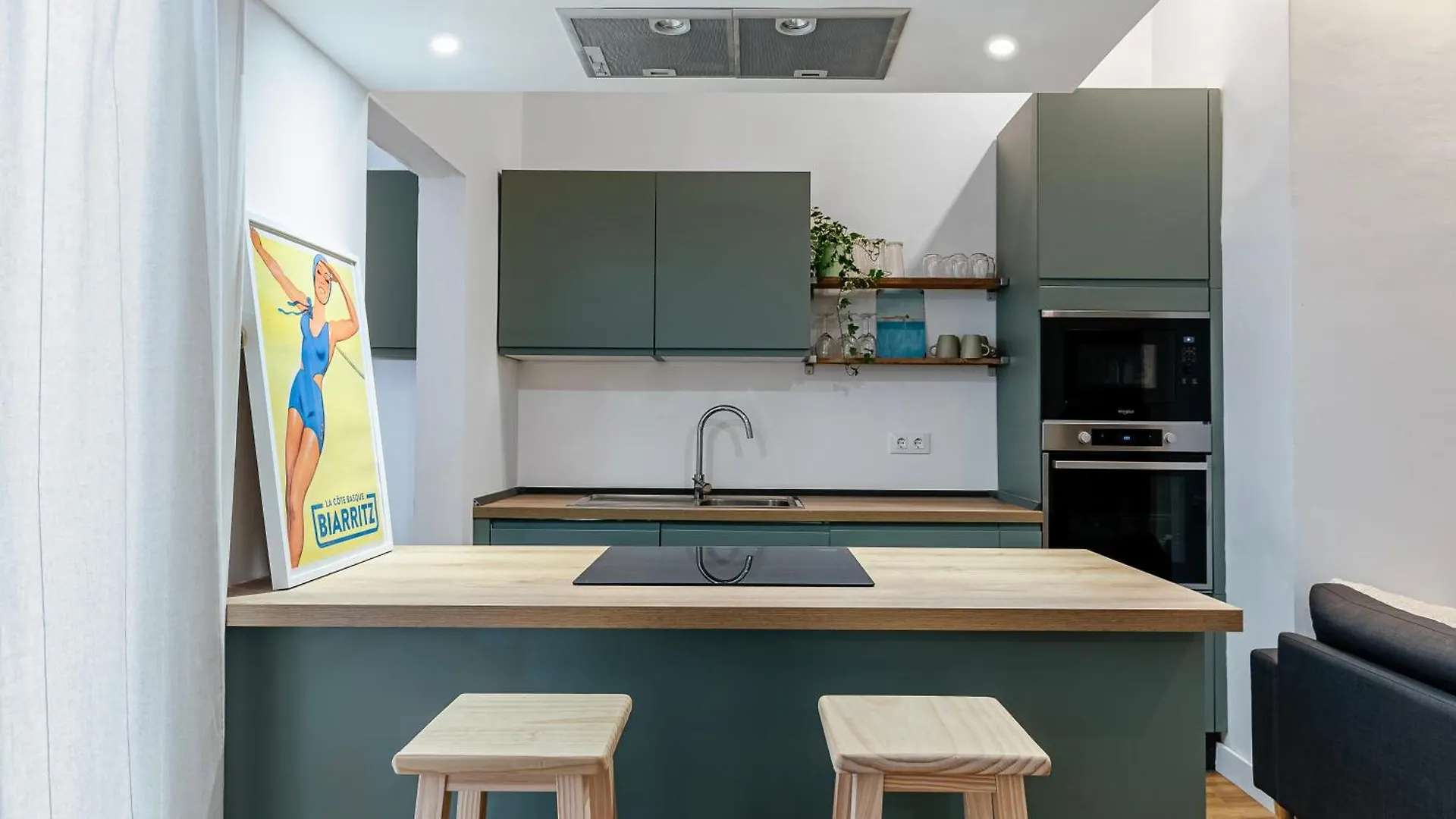 Stylish 3 Bedroom Apartment 산펠리우데기솔스